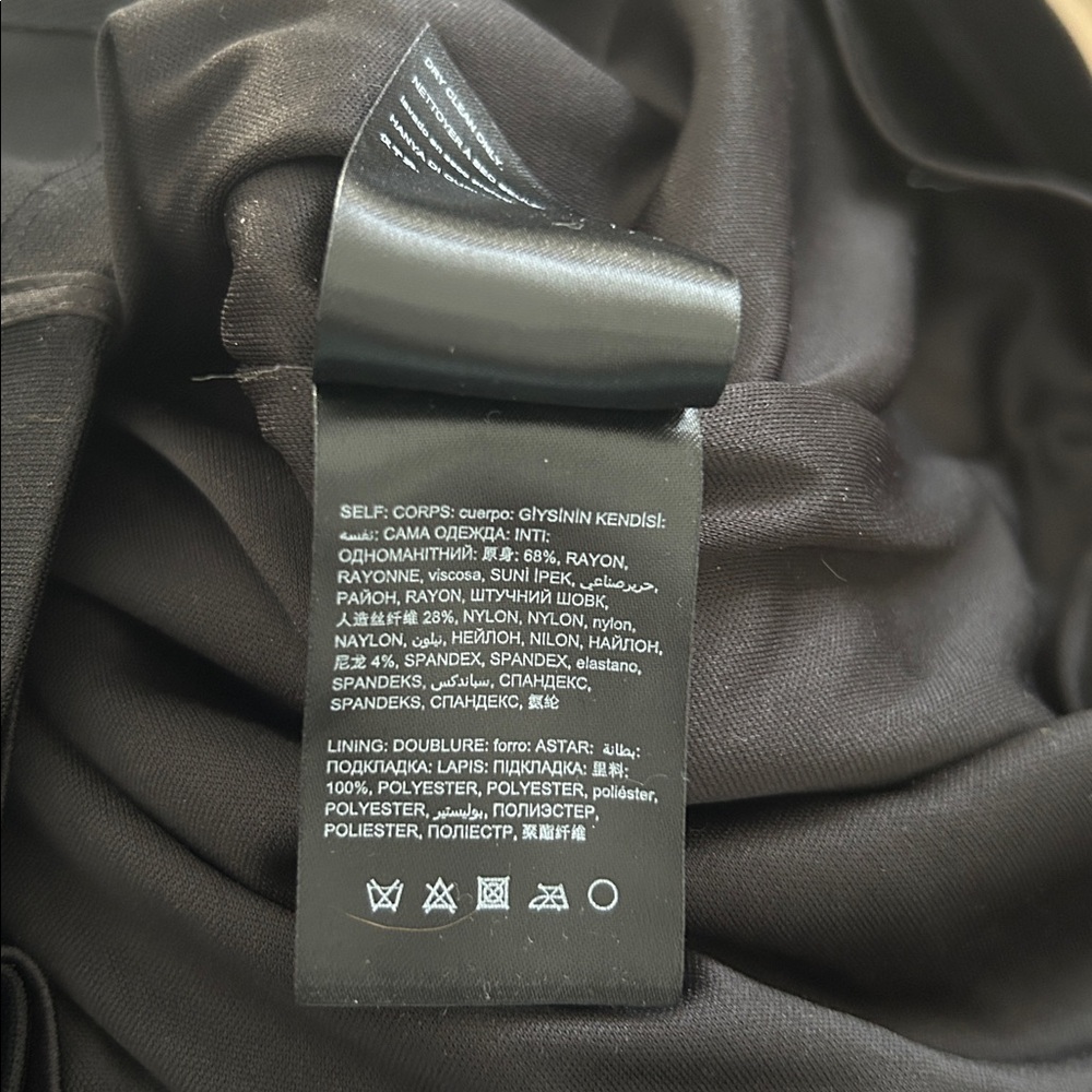 NWT BEBE Hook & Eye Off Shoulder Bandage Dress Exposed Back Zipper Black Large - Picture 15 of 16